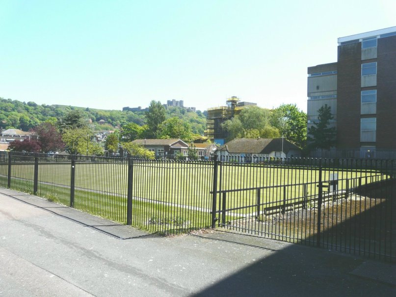 Lawn bowls